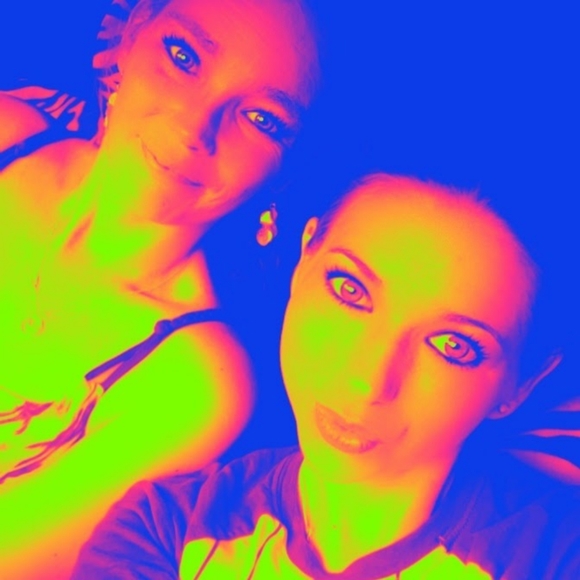 Meet your Posher, Mackenzie - Picture 5 of 16